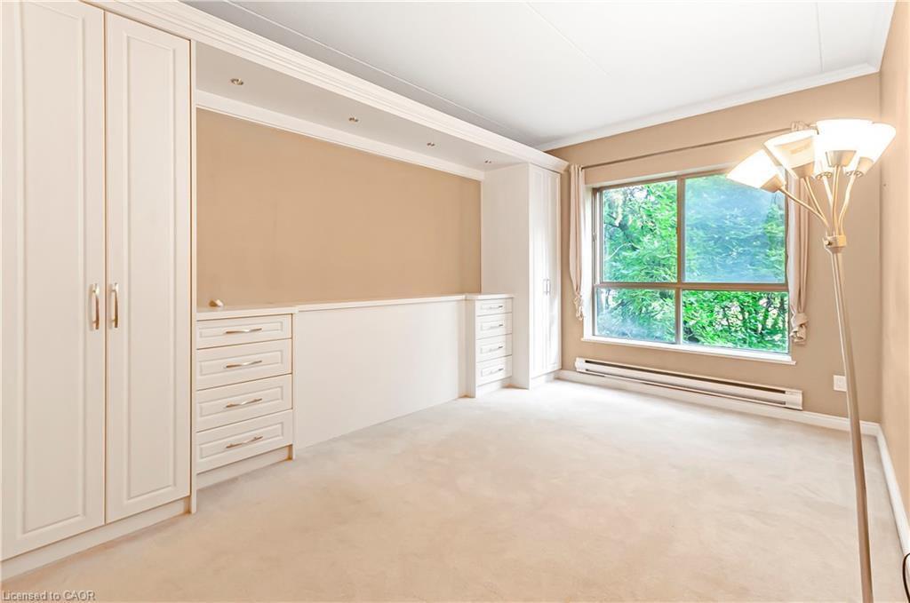 106-249 Major Mackenzie Drive E, Richmond Hill, ON - Indoor Photo Showing Other Room