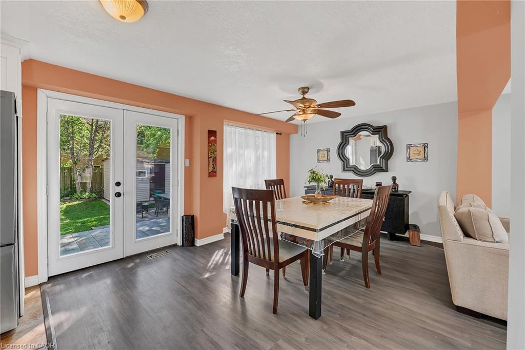 603 Preston Parkway, Cambridge, ON - Indoor Photo Showing Dining Room