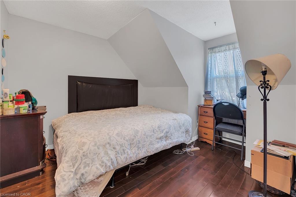 603 Preston Parkway, Cambridge, ON - Indoor Photo Showing Bedroom
