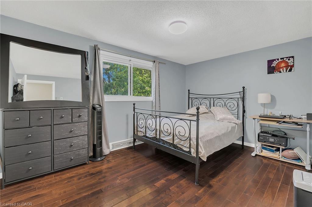 603 Preston Parkway, Cambridge, ON - Indoor Photo Showing Bedroom