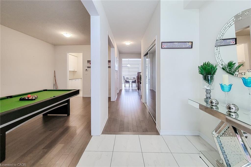 11 Seanesy Drive, Thorold, ON - Indoor Photo Showing Other Room