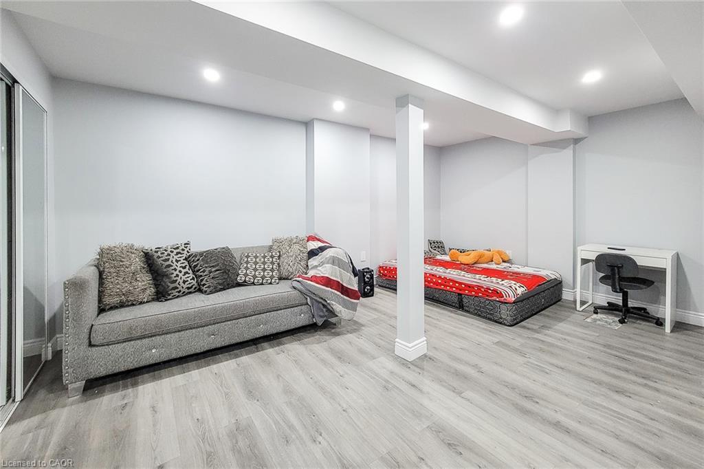 11 Seanesy Drive, Thorold, ON - Indoor Photo Showing Basement