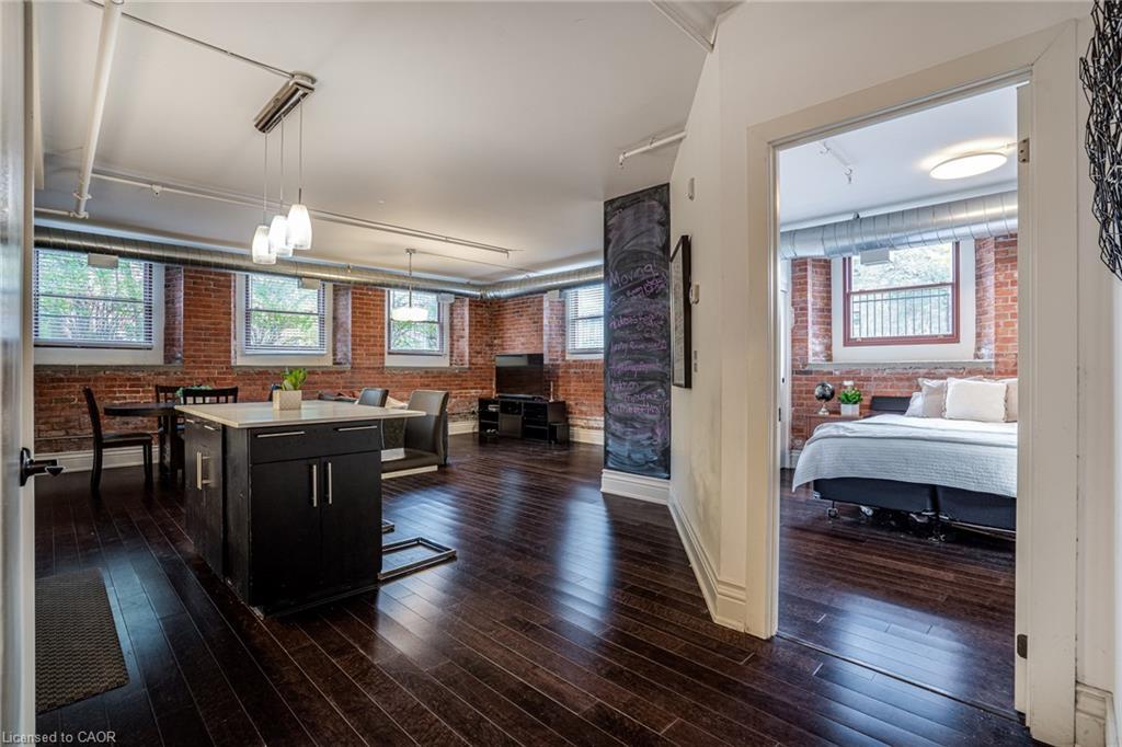 104-200 Stinson Street, Hamilton, ON - Indoor