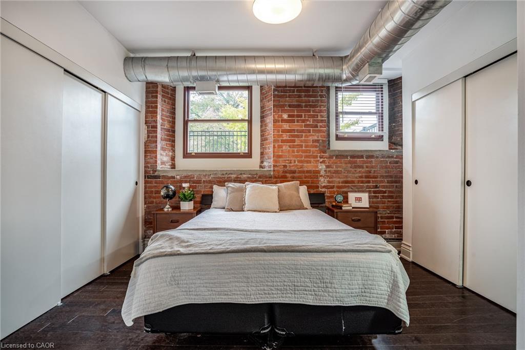 104-200 Stinson Street, Hamilton, ON - Indoor Photo Showing Bedroom