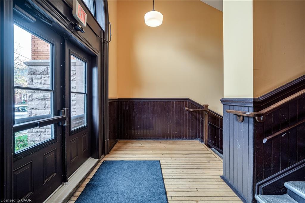 104-200 Stinson Street, Hamilton, ON - Indoor Photo Showing Other Room