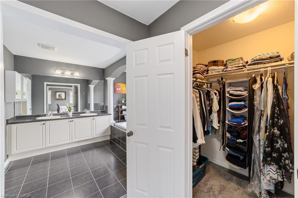 4 Tinlin Drive, Binbrook, ON - Indoor