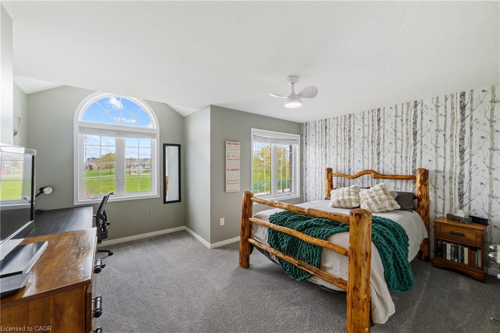 4 Tinlin Drive, Binbrook, ON - Indoor Photo Showing Bedroom