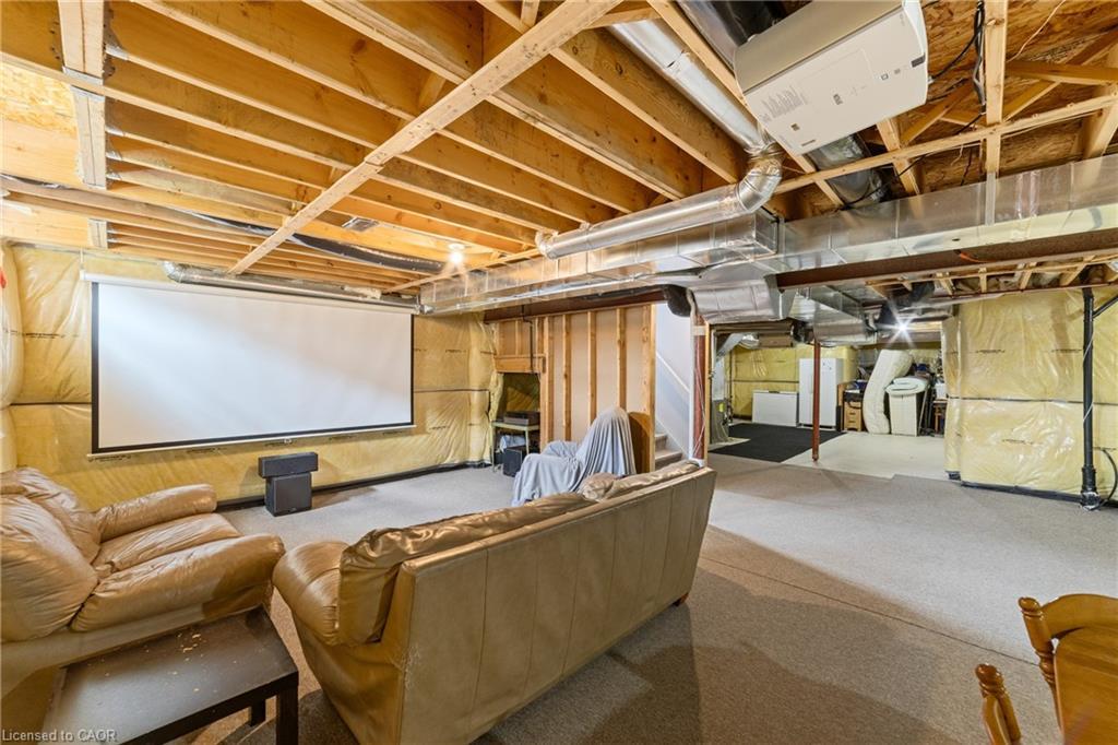 4 Tinlin Drive, Binbrook, ON - Indoor Photo Showing Basement
