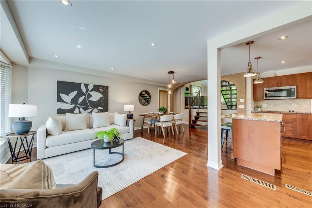 5281 Cindy Lane, Burlington, ON - Indoor