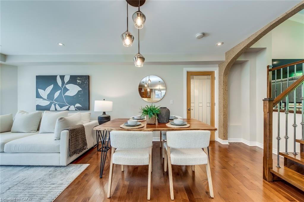 5281 Cindy Lane, Burlington, ON - Indoor