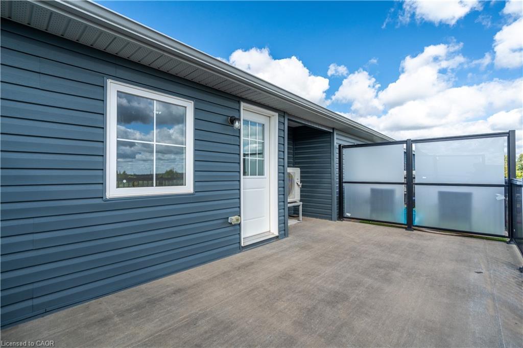 7-677 Park Road, Brantford, ON - Outdoor