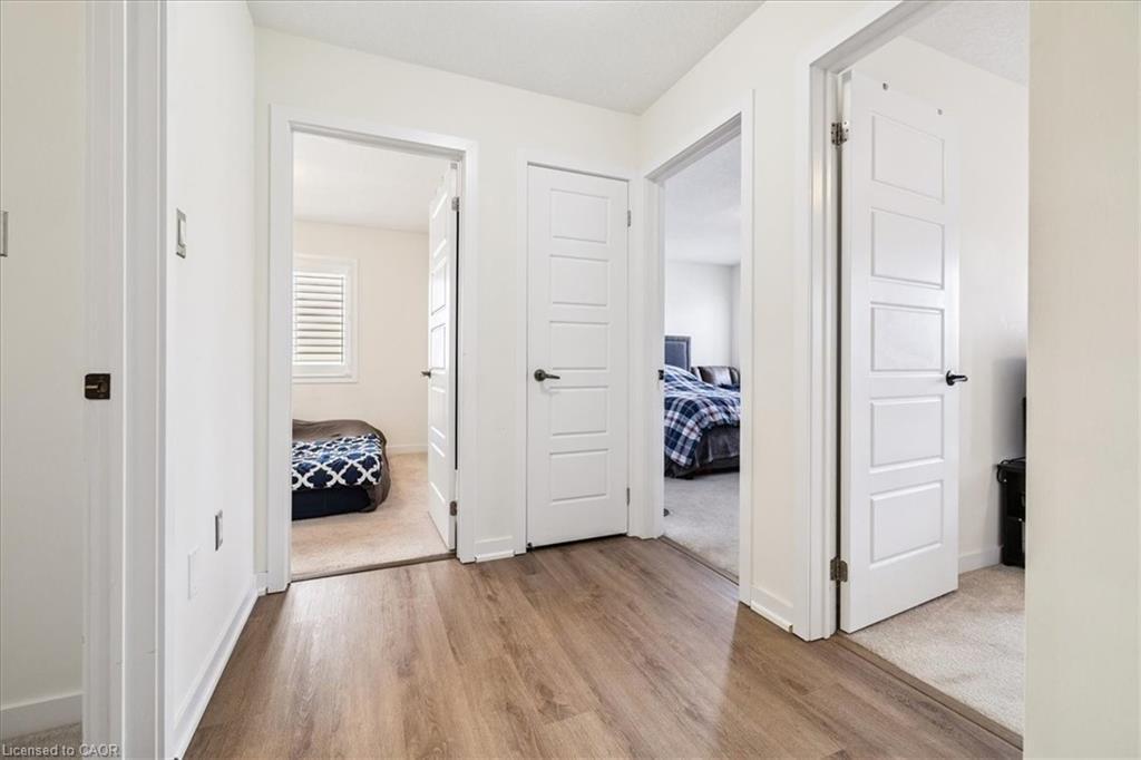 107 Pagebrook Crescent, Stoney Creek, ON - Indoor Photo Showing Other Room