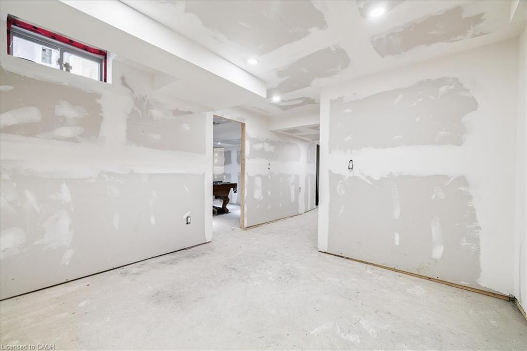 107 Pagebrook Crescent, Stoney Creek, ON - Indoor