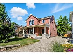 30 Manley Street Ayr, ON N0B 1E0