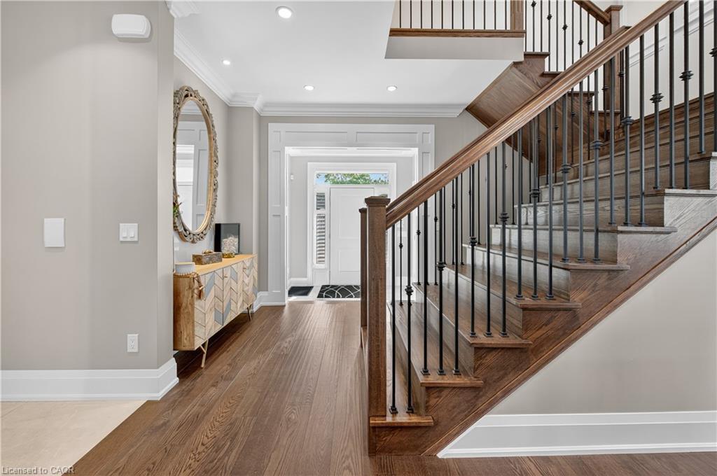 18 David Avenue, Hamilton, ON - Indoor Photo Showing Other Room