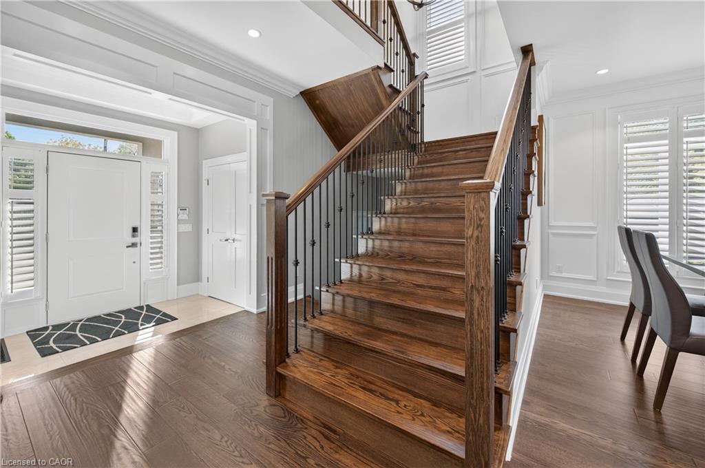 18 David Avenue, Hamilton, ON - Indoor Photo Showing Other Room