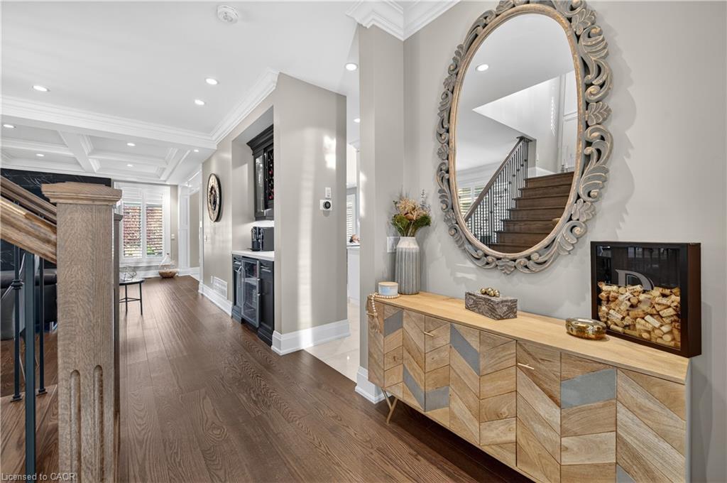 18 David Avenue, Hamilton, ON - Indoor