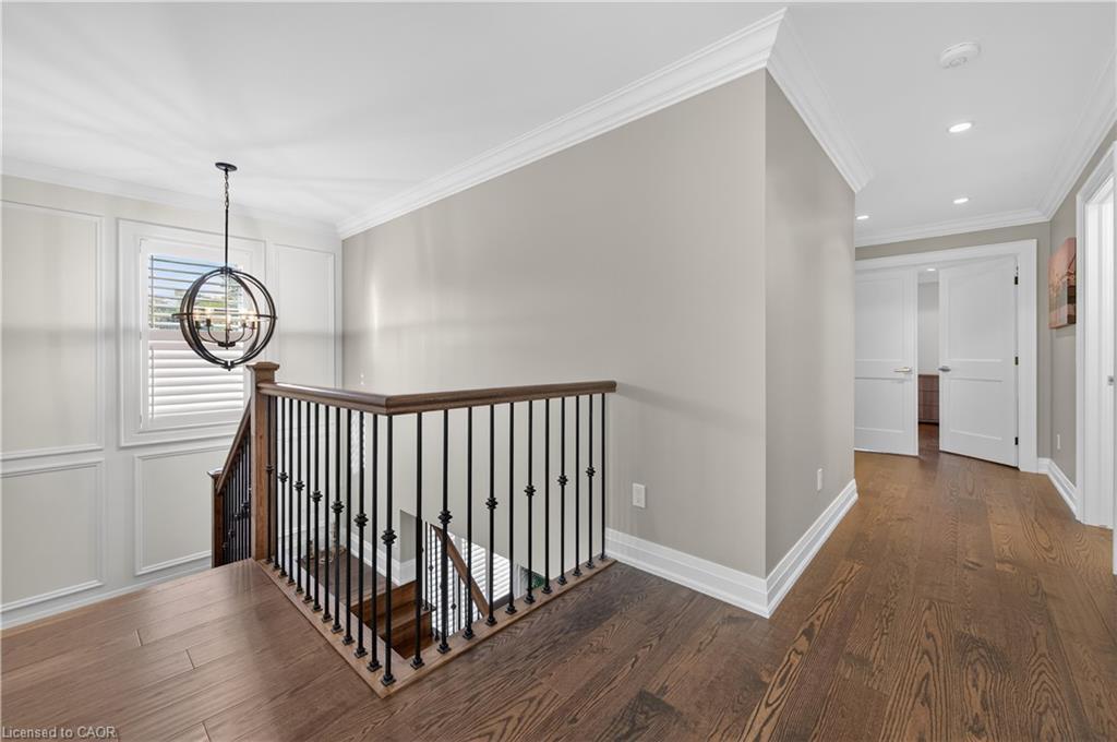 18 David Avenue, Hamilton, ON - Indoor Photo Showing Other Room