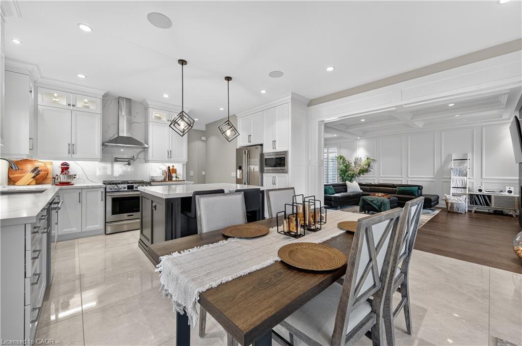 18 David Avenue, Hamilton, ON - Indoor