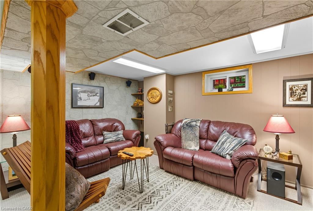 1159 Greening Avenue, Mississauga, ON - Indoor Photo Showing Basement