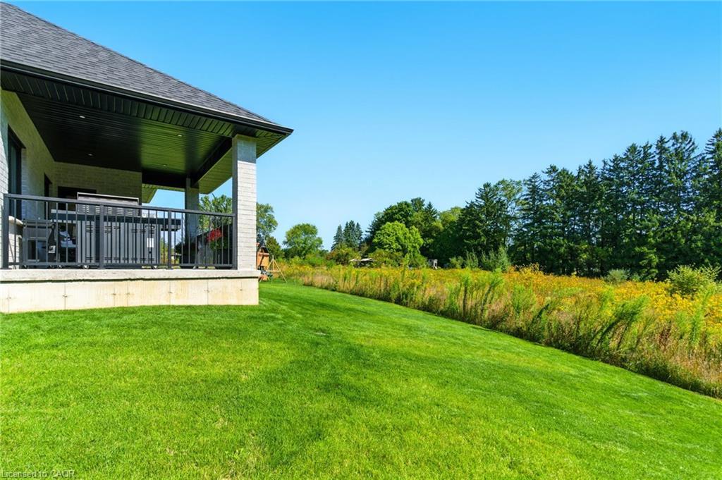 270 Charles Street, Waterford, ON - Outdoor