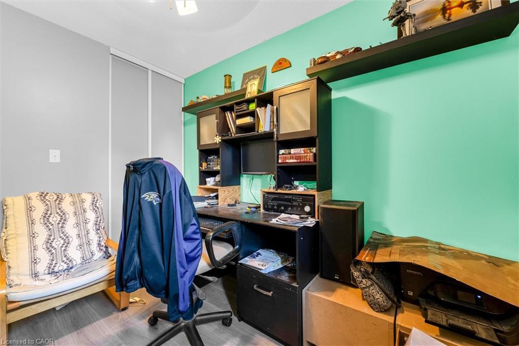 110 Graystone Crescent, Welland, ON - Indoor Photo Showing Office