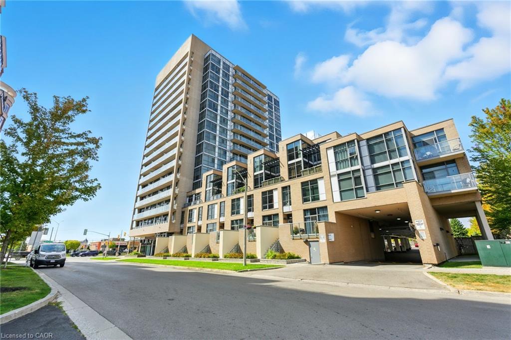 202-1940 Ironstone Drive, Burlington, ON - Outdoor With Facade