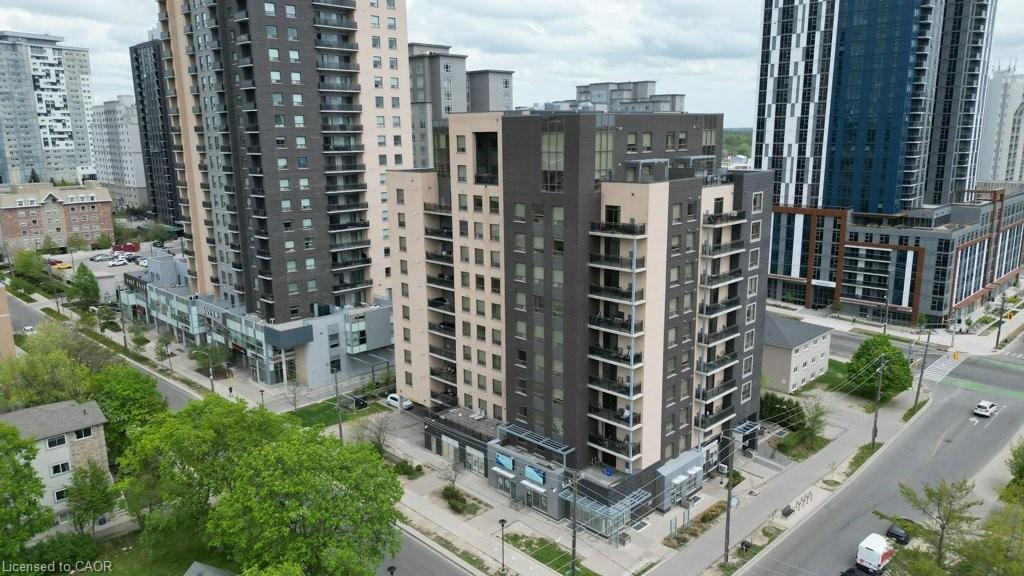 304-8 Hickory Street W, Waterloo, ON - Outdoor With Facade