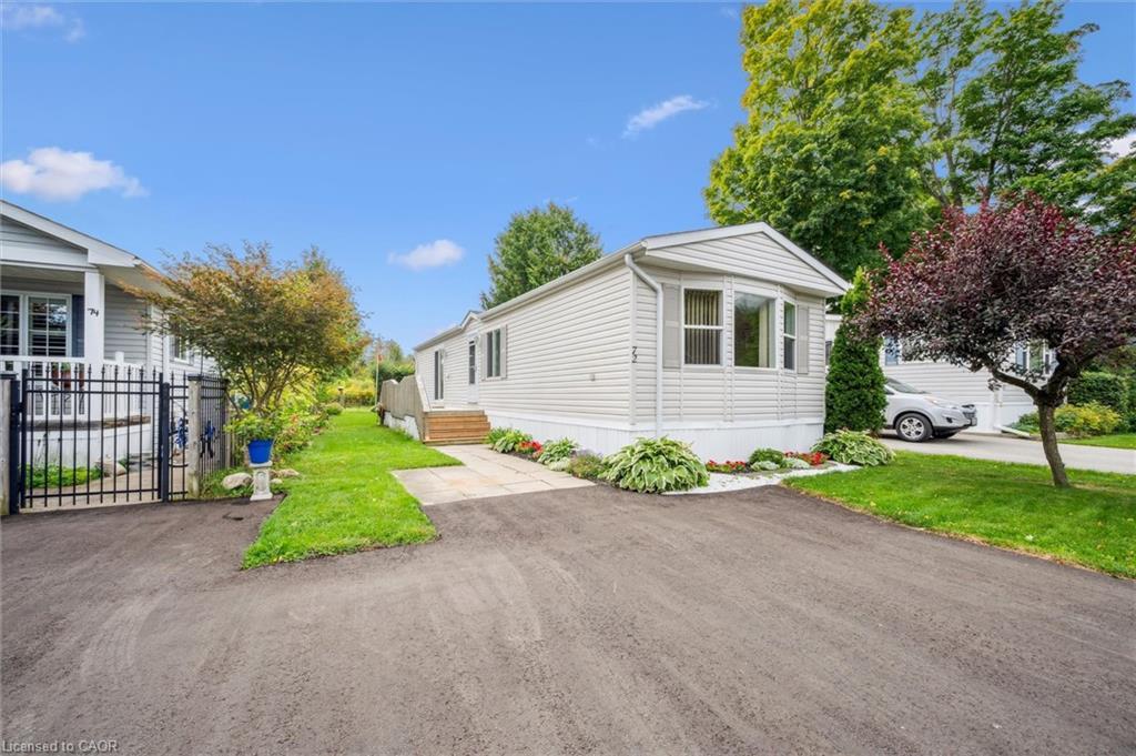 72 Ash Avenue Pvt, Puslinch, ON - Outdoor