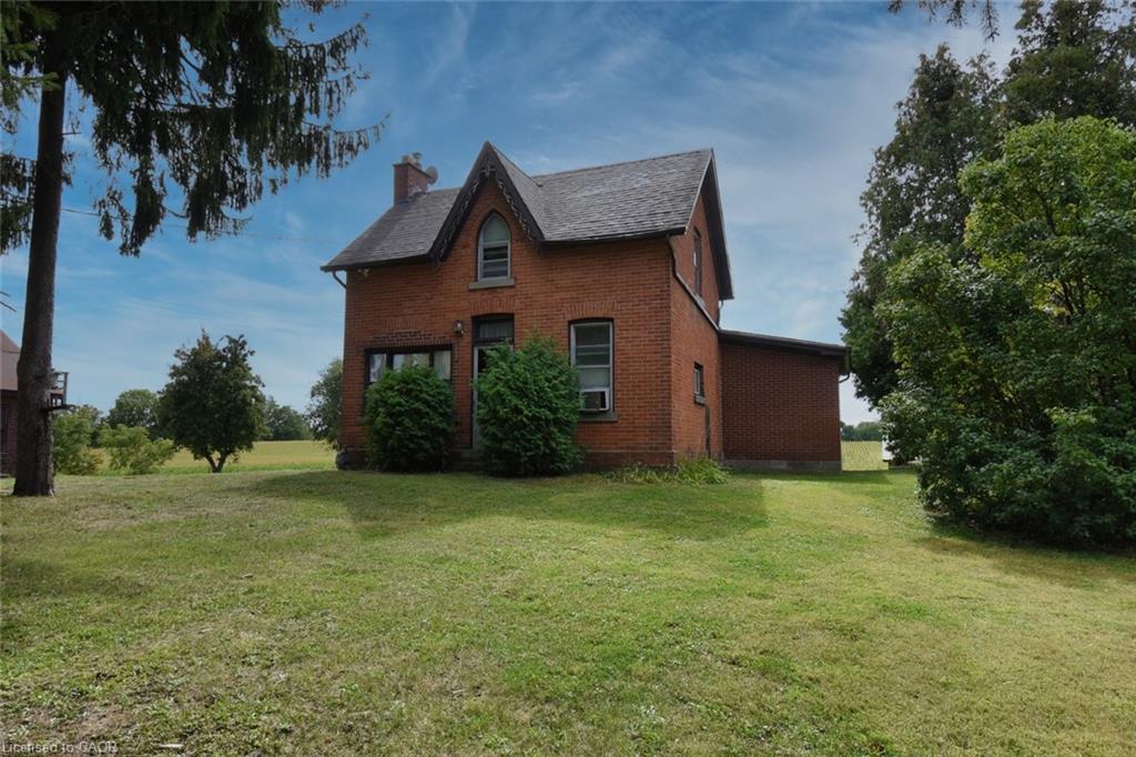 8125 Dickenson Road E, Mount Hope, ON - Outdoor