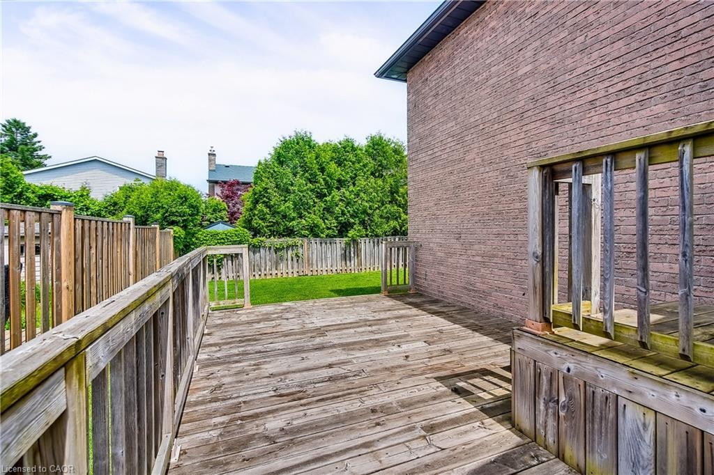 9 Valanna Court, Hamilton, ON - Outdoor With Deck Patio Veranda With Exterior