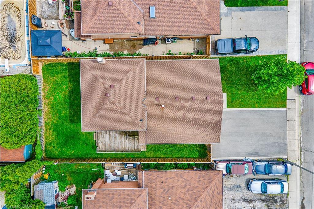 9 Valanna Court, Hamilton, ON - Outdoor