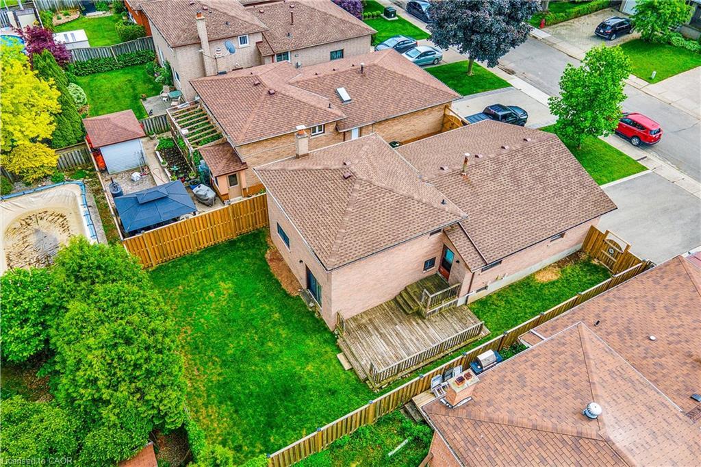 9 Valanna Court, Hamilton, ON - Outdoor With Deck Patio Veranda