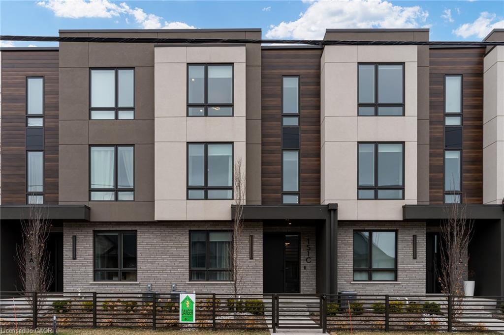 151C Port Robinson Road, Pelham, ON - Outdoor With Facade