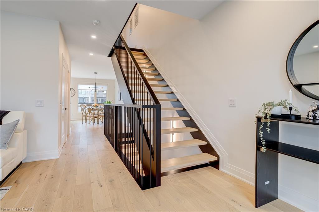 151C Port Robinson Road, Pelham, ON - Indoor Photo Showing Other Room