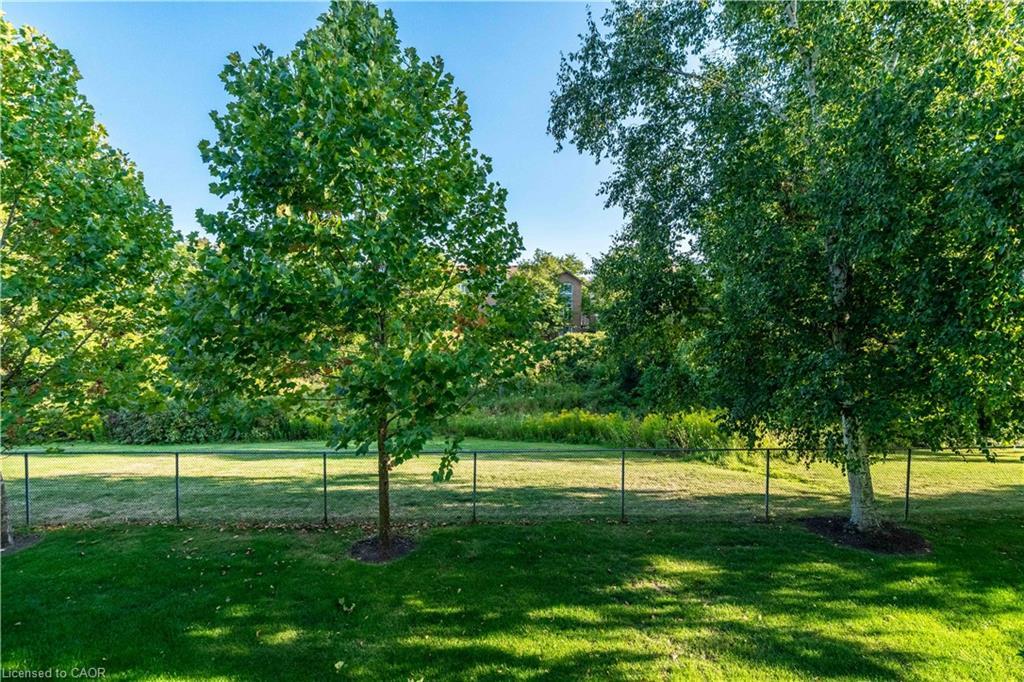 207-980 Golf Links Road, Hamilton, ON - Outdoor