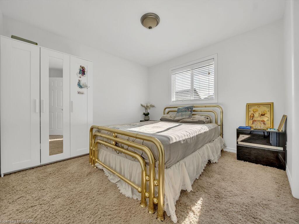 538 Alberta Avenue, Woodstock, ON - Indoor Photo Showing Bedroom