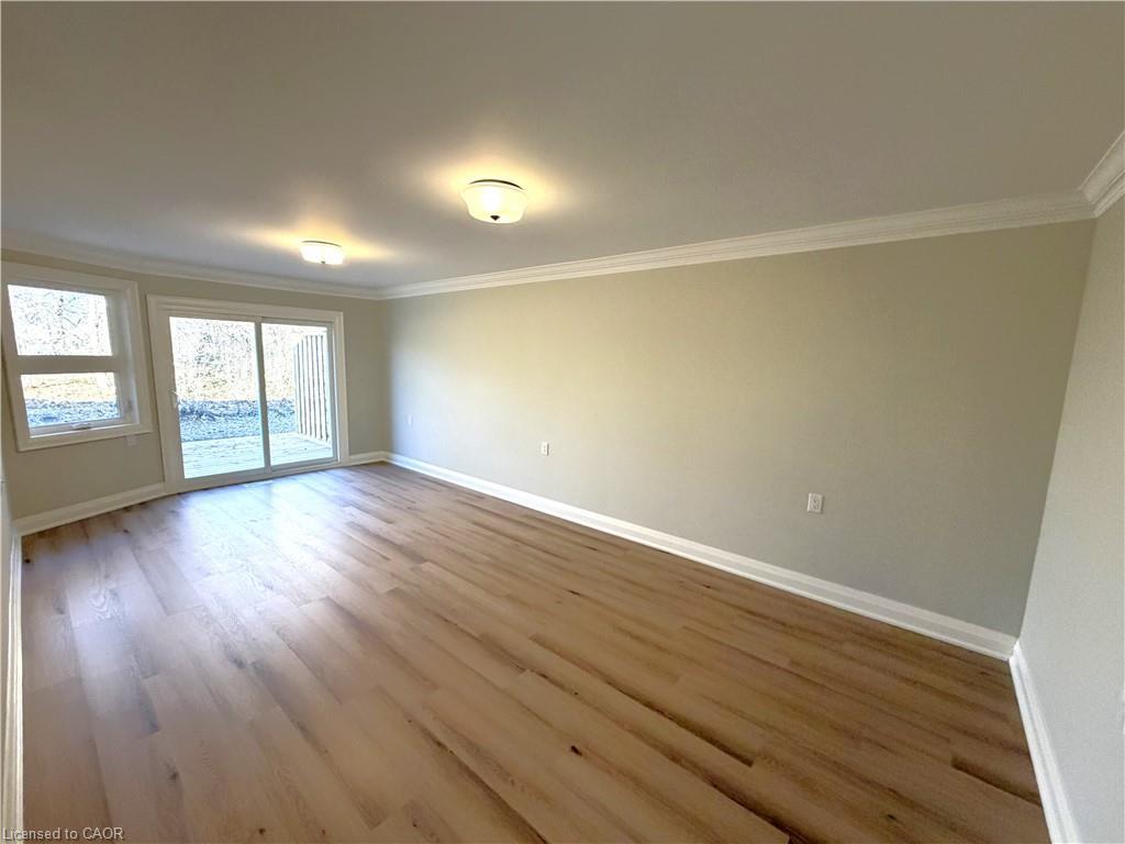 26 Szollosy Circle, Hamilton, ON - Indoor Photo Showing Other Room