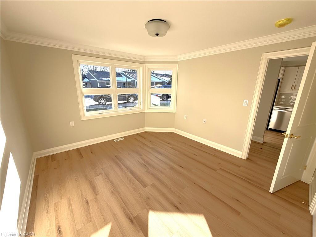 26 Szollosy Circle, Hamilton, ON - Indoor Photo Showing Other Room