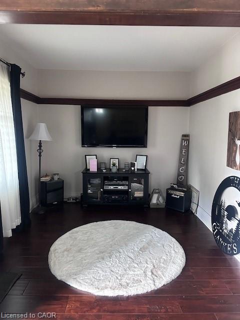 84 Barons Avenue N, Hamilton, ON - Indoor