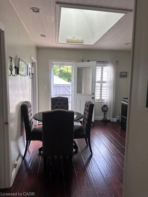 84 Barons Avenue N, Hamilton, ON - Indoor