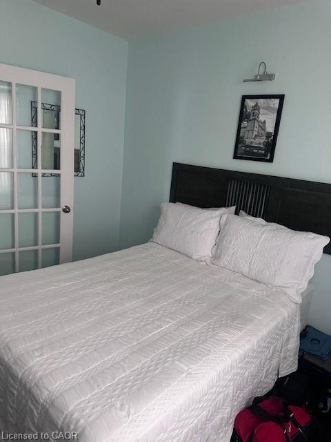 84 Barons Avenue N, Hamilton, ON - Indoor Photo Showing Bedroom