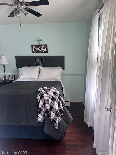 84 Barons Avenue N, Hamilton, ON - Indoor Photo Showing Bedroom