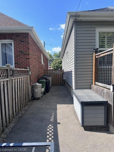 84 Barons Avenue N, Hamilton, ON - Outdoor With Exterior