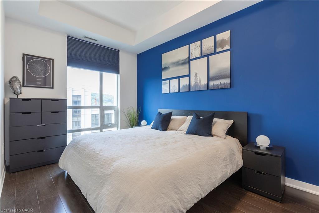 1010-85 Robinson Street, Hamilton, ON - Indoor Photo Showing Bedroom
