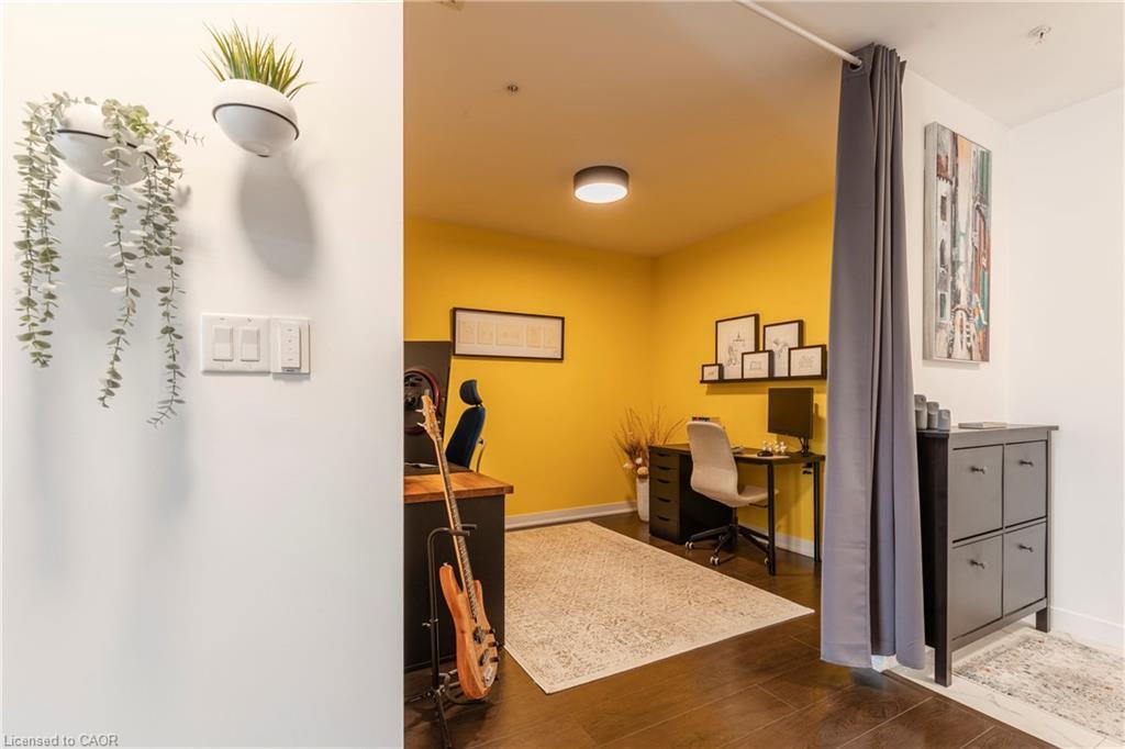 1010-85 Robinson Street, Hamilton, ON - Indoor