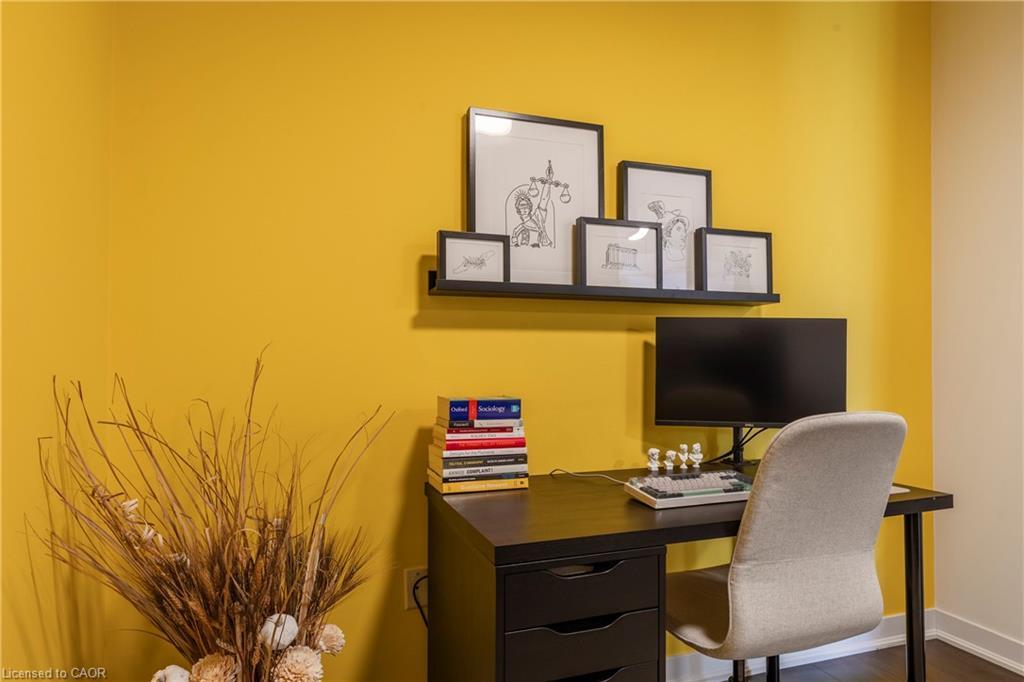1010-85 Robinson Street, Hamilton, ON - Indoor Photo Showing Office