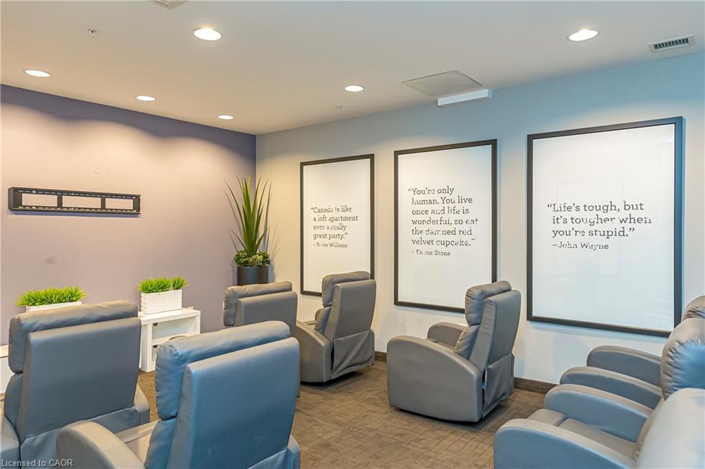 1010-85 Robinson Street, Hamilton, ON - Indoor Photo Showing Other Room