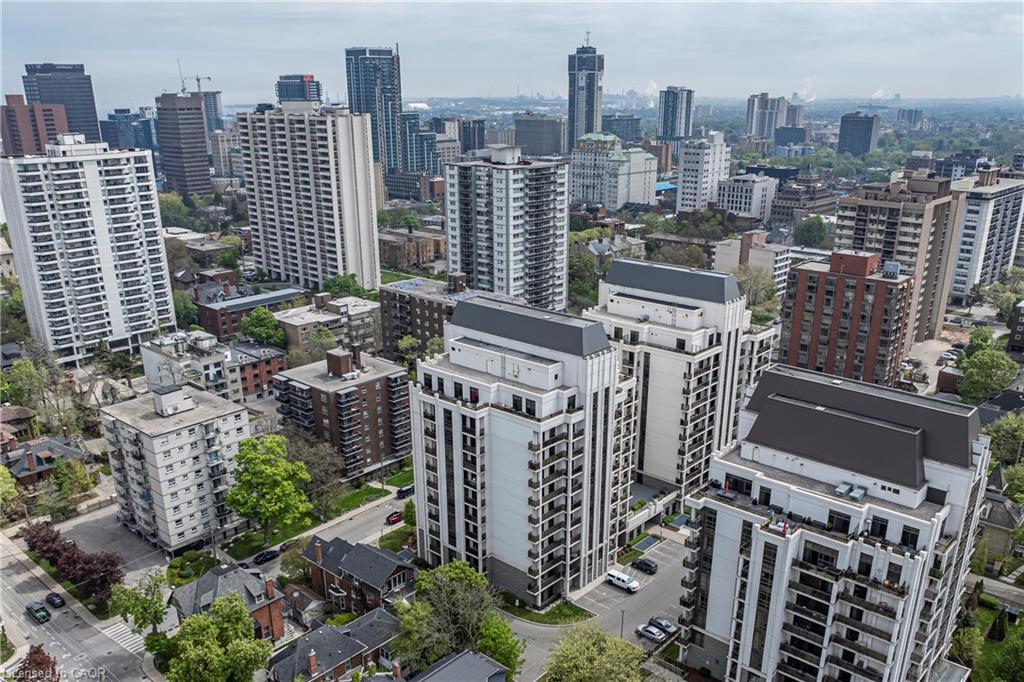 1010-85 Robinson Street, Hamilton, ON - Outdoor With Facade