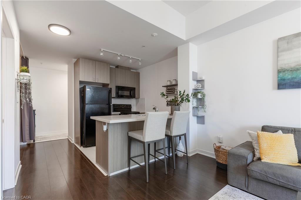 1010-85 Robinson Street, Hamilton, ON - Indoor Photo Showing Other Room